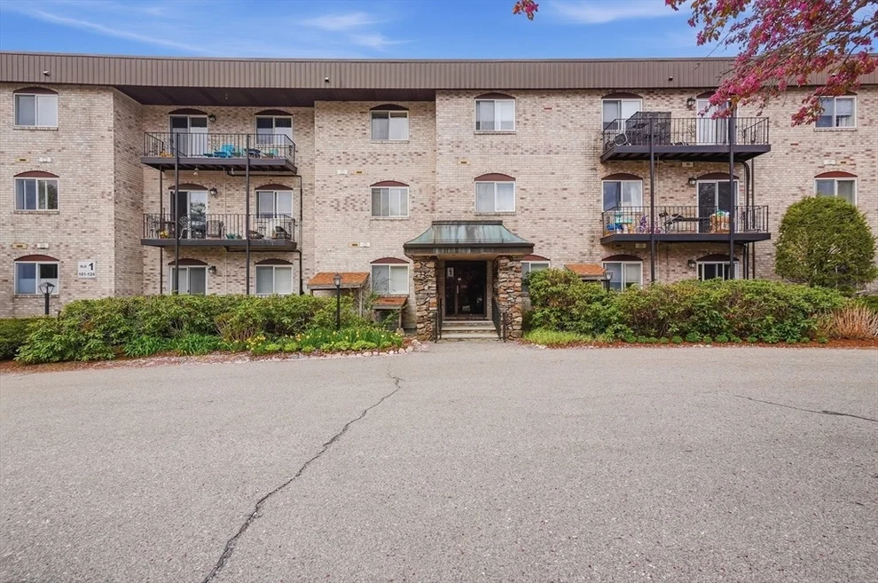 Unit for sale at 181 Littleton Road - Bldg.1, Chelmsford, MA 01824