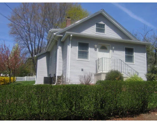 Unit for sale at 1 Tennyson St, Worcester, MA 01610