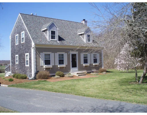 Unit for sale at 238 Webster Avenue, Marshfield, MA 02050