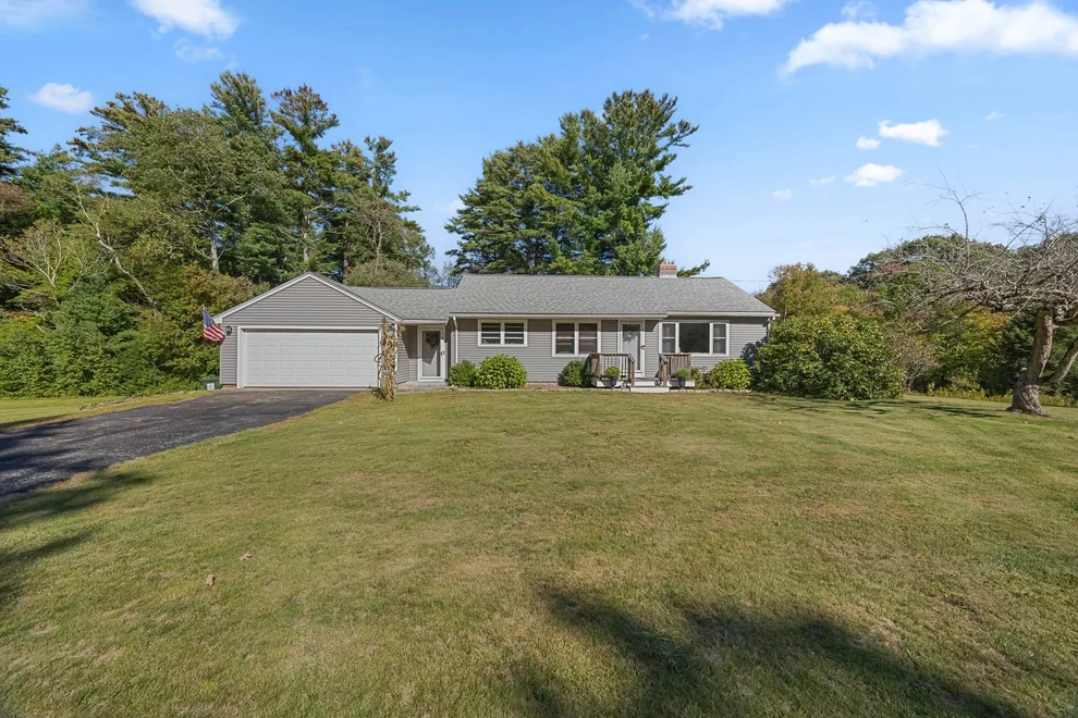 Unit for sale at 39 E Charlton Rd, Spencer, MA 01562