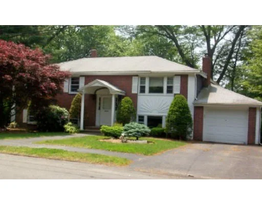 Unit for sale at 3 Plymouth Rd, Peabody, MA 01960
