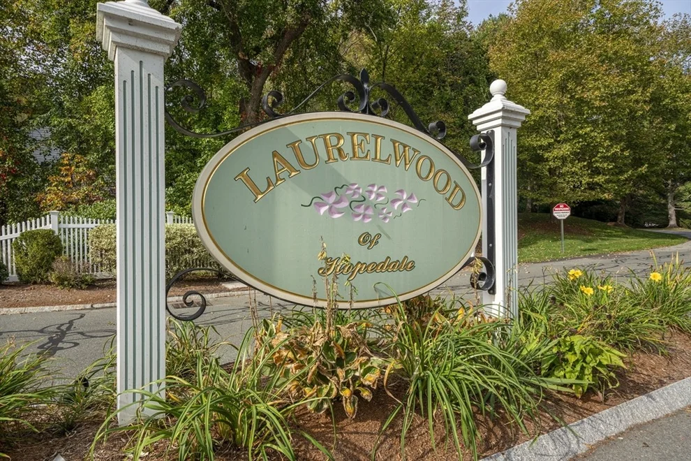 Unit for sale at 103 Laurelwood Dr, Hopedale, MA 01747