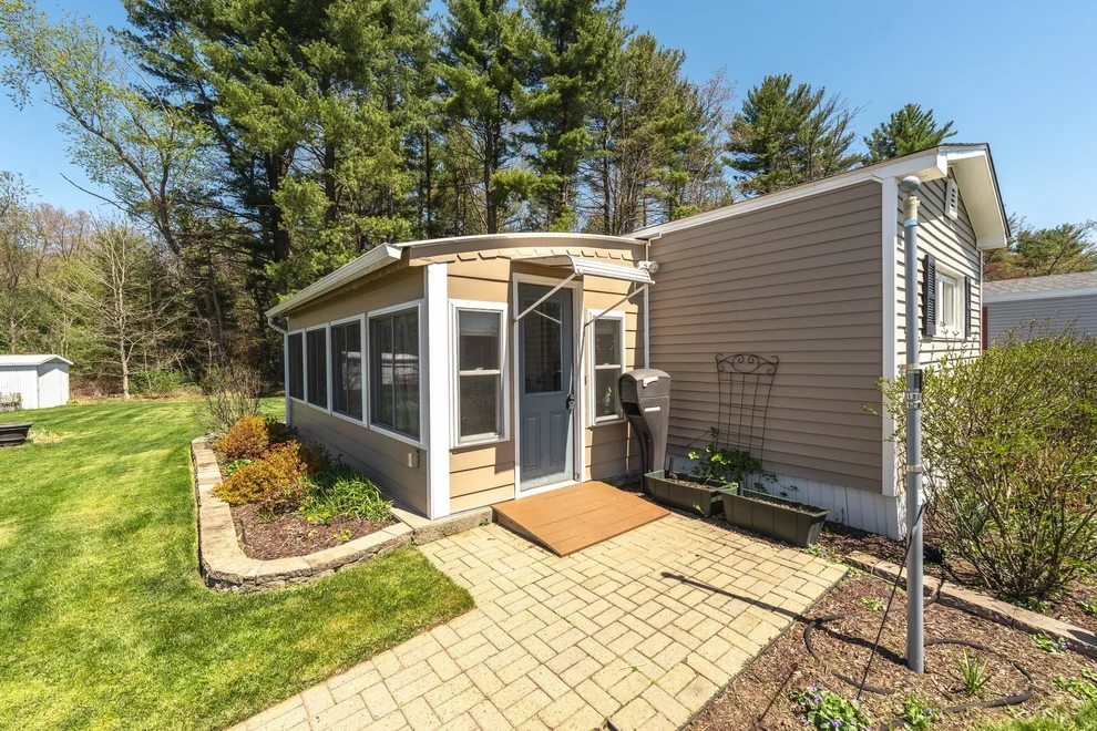 Unit for sale at 50 Warfield, Westfield, MA 01085