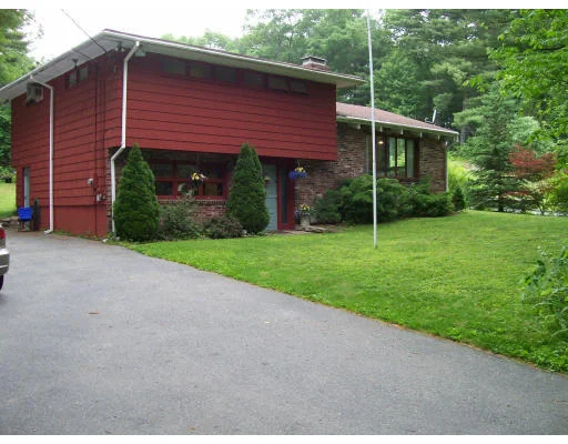 Unit for sale at 56 Oak St, Ashland, MA 01721