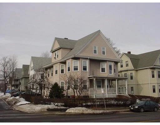 Unit for sale at 89 Galen St, Watertown, MA 02472