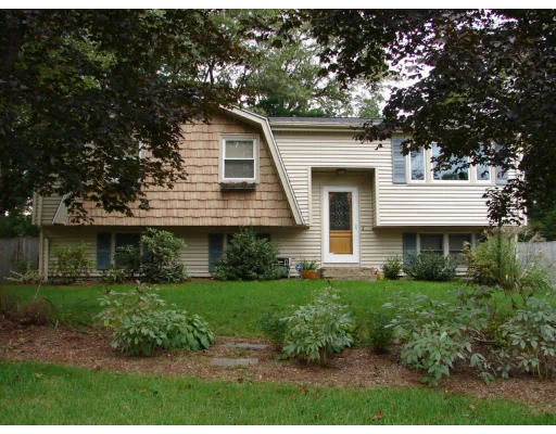 Unit for sale at 10 Renwick Drive, Norton, MA 02766