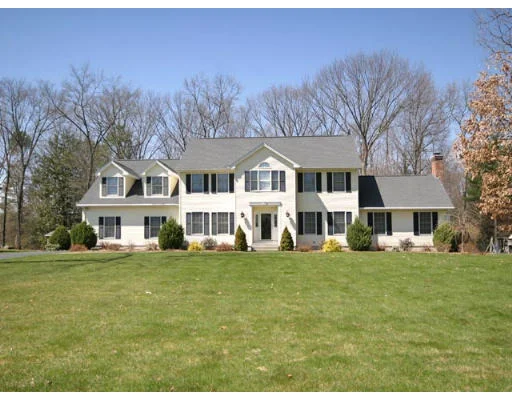 Unit for sale at 17 Victoria Lane, Wilbraham, MA 01095