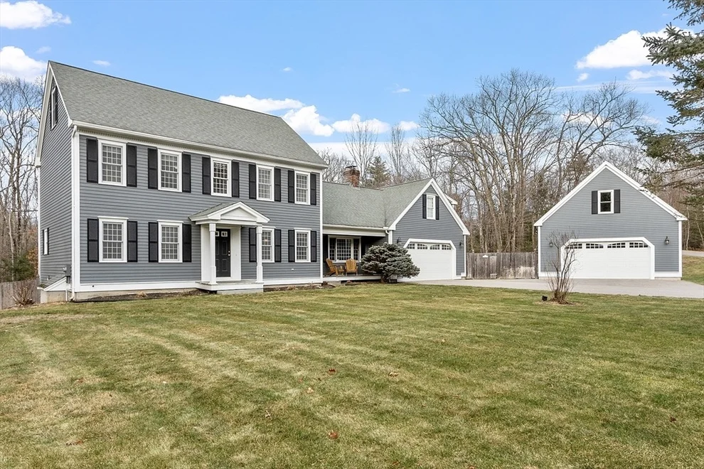 Unit for sale at 2 Blueberry Hill Rd, Pepperell, MA 01463