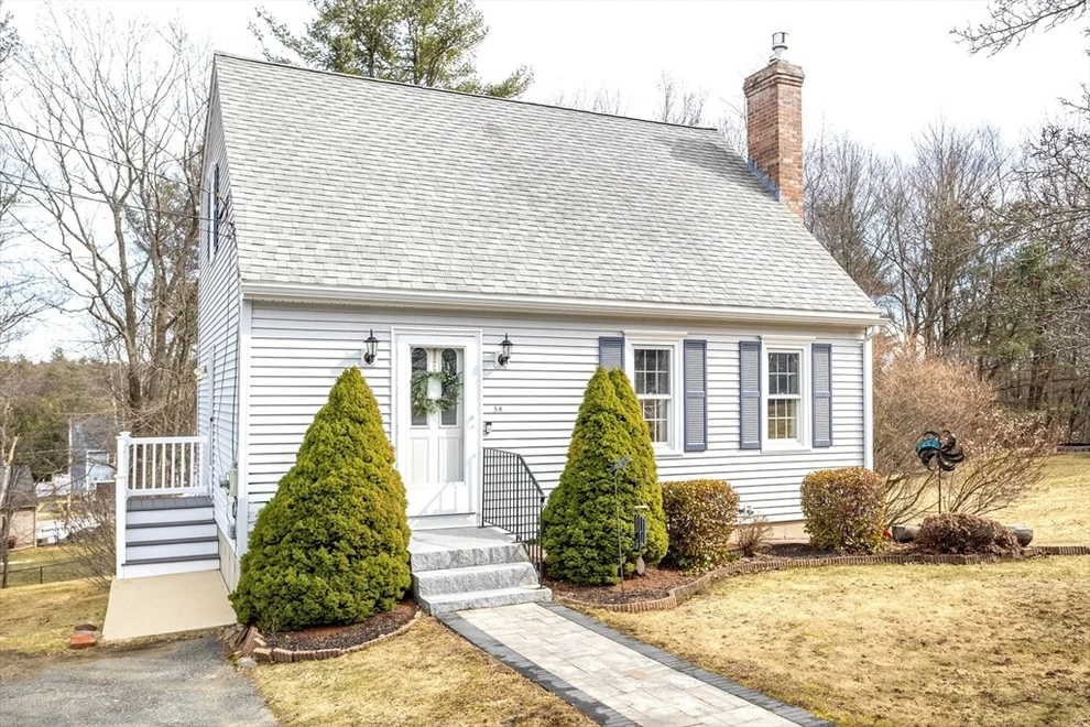 Unit for sale at 58 Bear Hill Road, Gardner, MA 01440