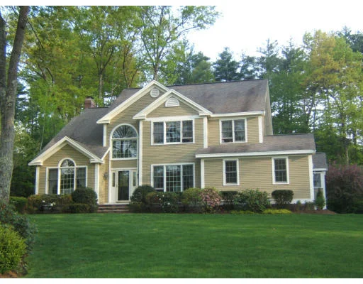 Unit for sale at 110 Fifers Lane, Boxborough, MA 01719