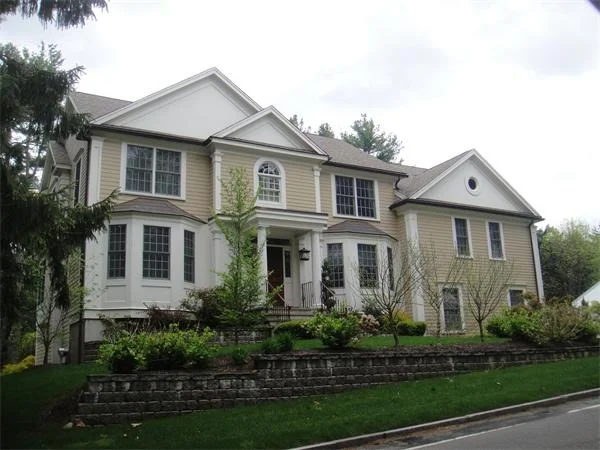 Unit for sale at 400 Wellesley Avenue, Wellesley, MA 02481