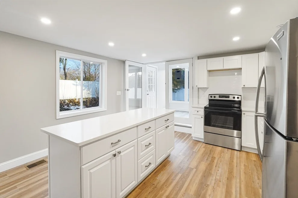 Unit for sale at 98 Southville, Southborough, MA 01772