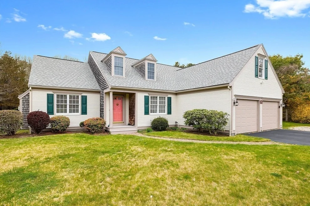 Unit for sale at 15 Links Ln, Barnstable, MA 02648