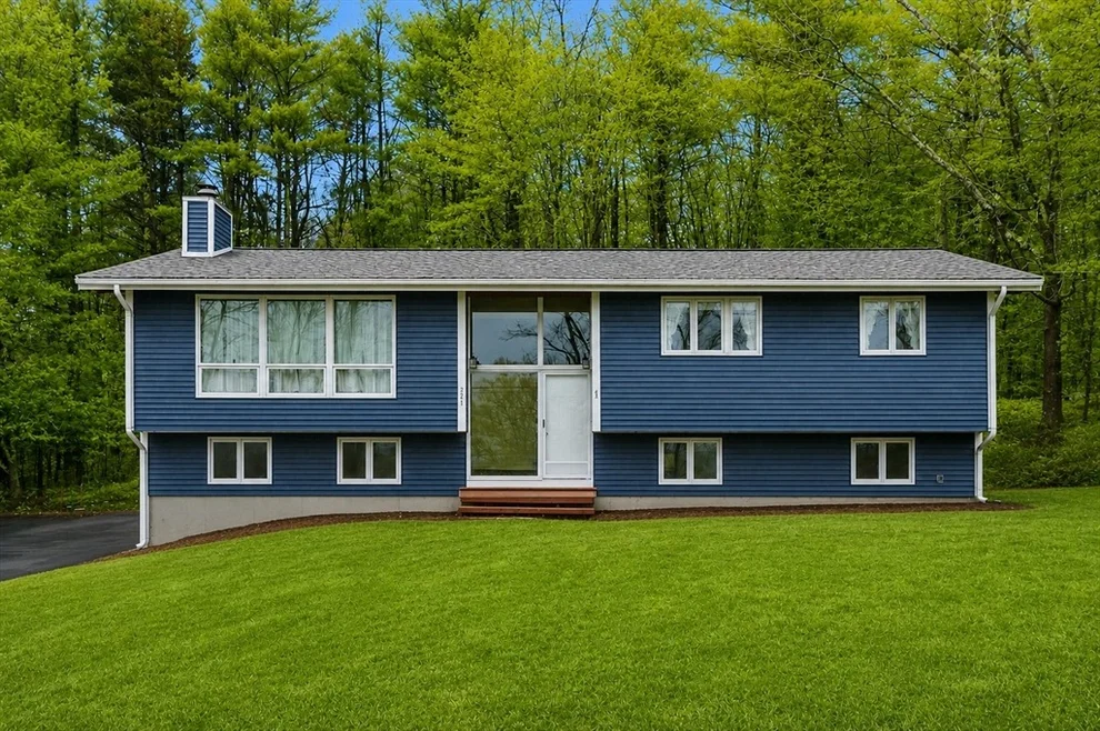 Unit for sale at 221 Whitcomb Avenue, Littleton, MA 01460