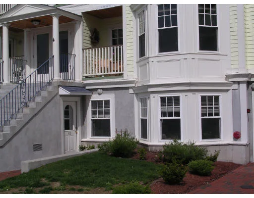 Unit for sale at 15 Park Ave, Hull, MA 02045
