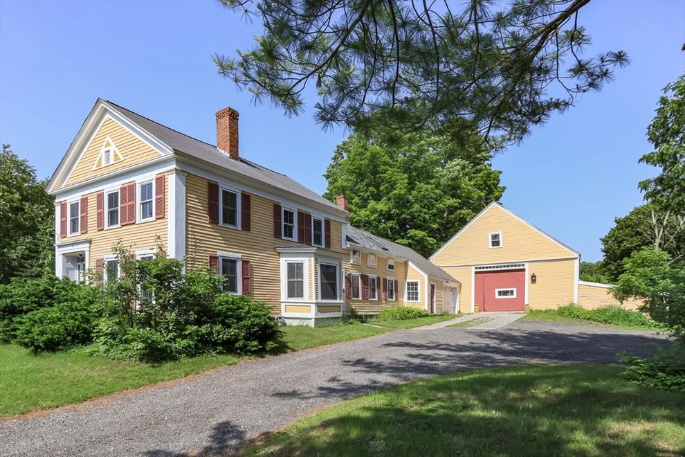 Unit for sale at 43 Park Street, Pepperell, MA 01463