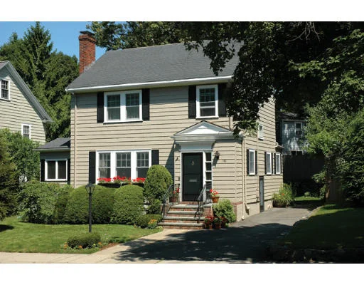 Unit for sale at 170 Woodcliff Road, Newton, MA 02161