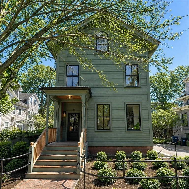 Unit for sale at 18 Clinton Street, Cambridge, MA 02139
