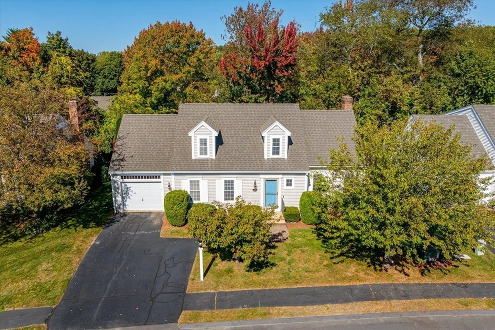 Unit for sale at 27 Intervale Farm Lane, Northborough, MA 01532