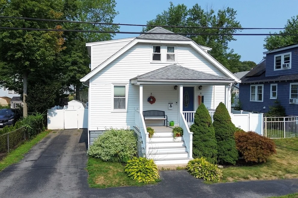 Unit for sale at 10 Makepeace St, Saugus, MA 01906
