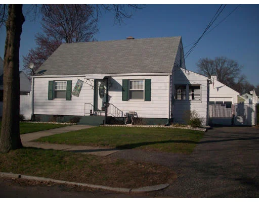 Unit for sale at 285 Prentice St., Springfield, MA 01104