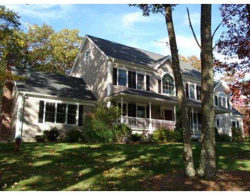Unit for sale at 30 Broad Acres Farm Rd, Medway, MA 02053