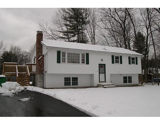 Unit for sale at 23 Herget Dr, Pepperell, MA 01463