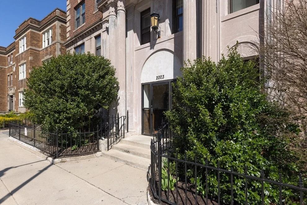 Unit for sale at 2003 Commonwealth Ave, Boston, MA 02135