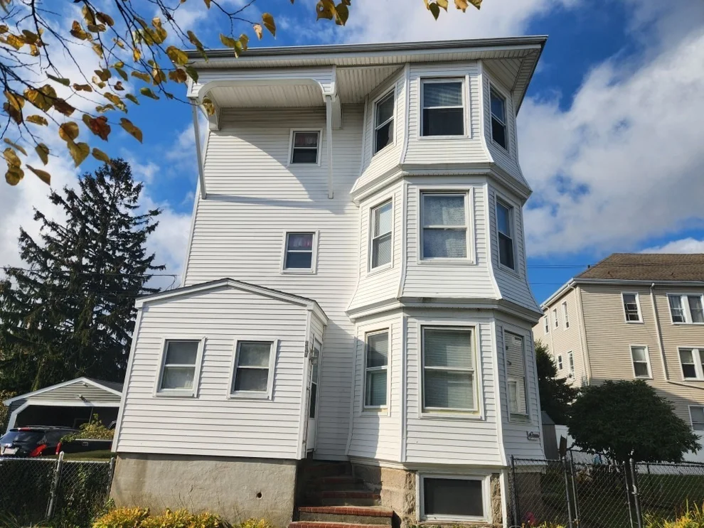 Unit for sale at 447 Ash St, New Bedford, MA 02740