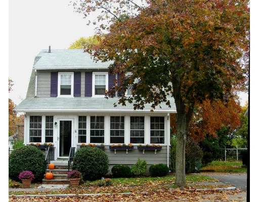 Unit for sale at 138 Hamilton Ave, Quincy, MA 02171