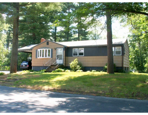 Unit for sale at 92 Duncan Rd, Stoughton, MA 02072