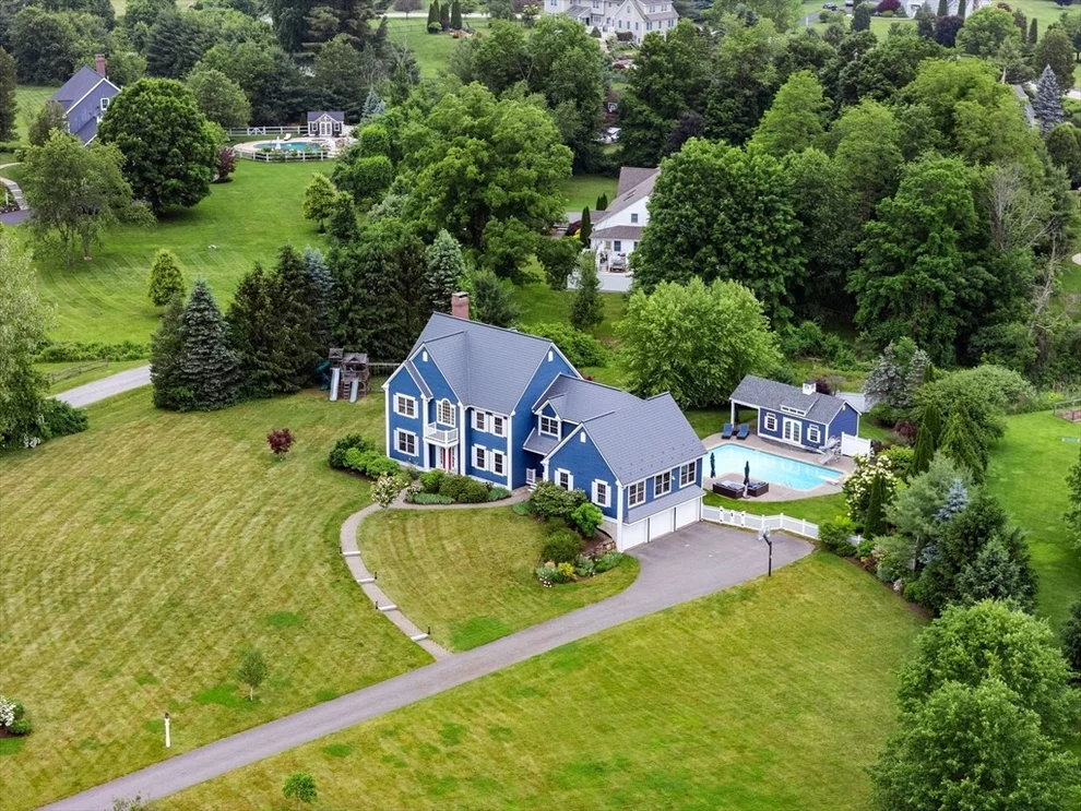 Unit for sale at 160 Wharton Row, Groton, MA 01450