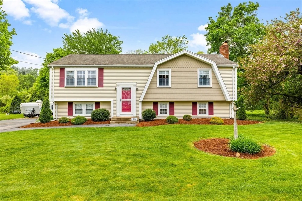 Unit for sale at 75 Branch St, Mansfield, MA 02048