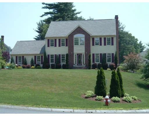Unit for sale at 1 Doe, Franklin, MA 02038