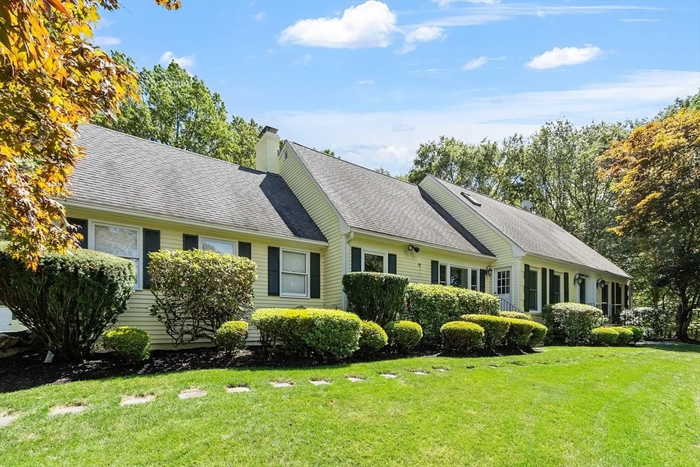 Unit for sale at 30 Goose Pond Rd, Lincoln, MA 01773