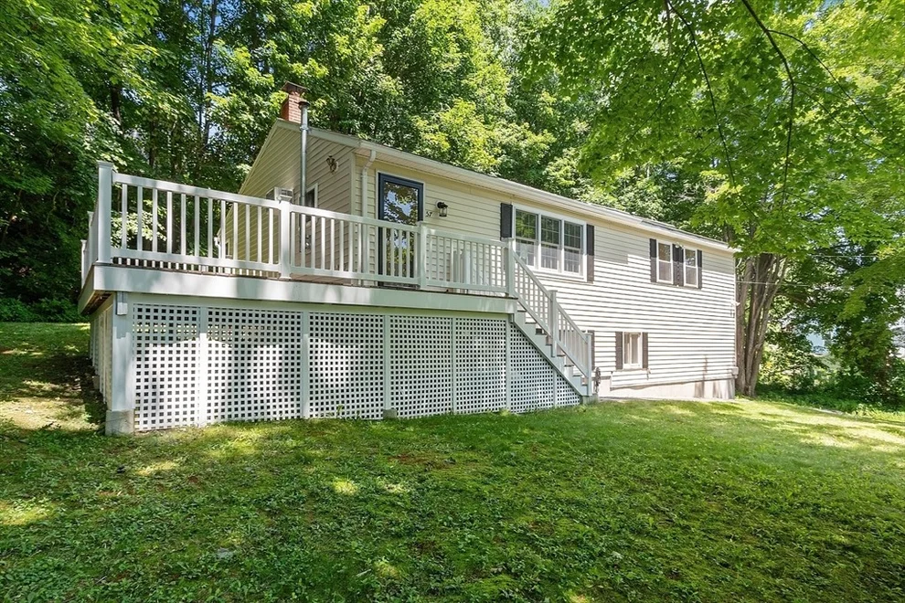 Unit for sale at 57 Kendall St, Gardner, MA 01440