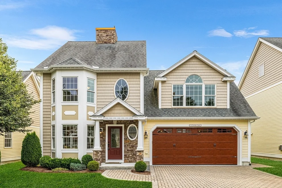 Unit for sale at 9 Cheshire Ln, Tewksbury, MA 01876
