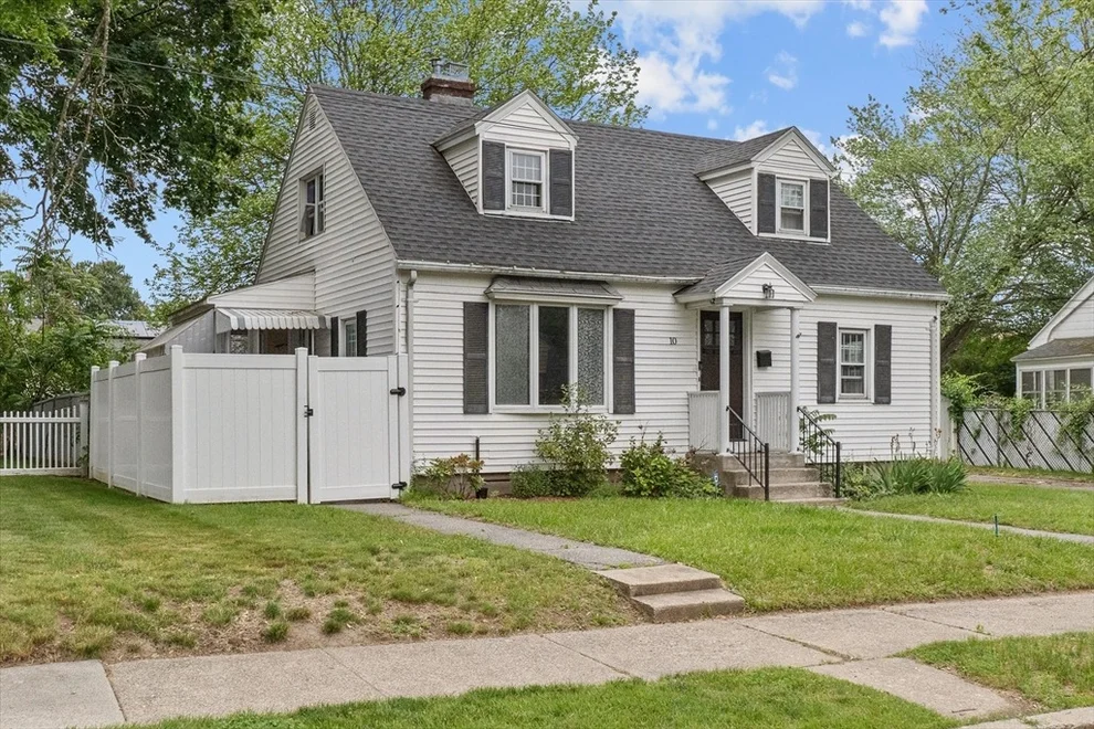 Unit for sale at 10 Jefferson St, Lawrence, MA 01843