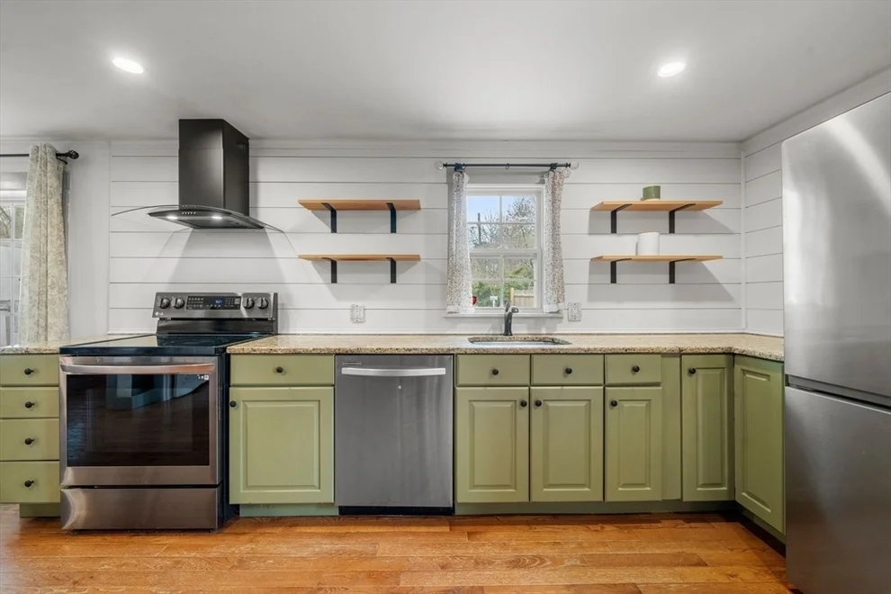 Unit for sale at 18 Race Rd, Yarmouth, MA 02673