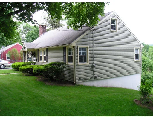 Unit for sale at 15 Drexel St, Worcester, MA 01602