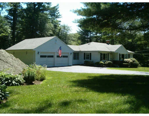 Unit for sale at 455 Salem Street, Lynnfield, MA 01940