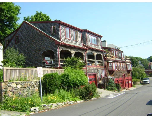 Unit for sale at 3 Cliff St, Marblehead, MA 01945