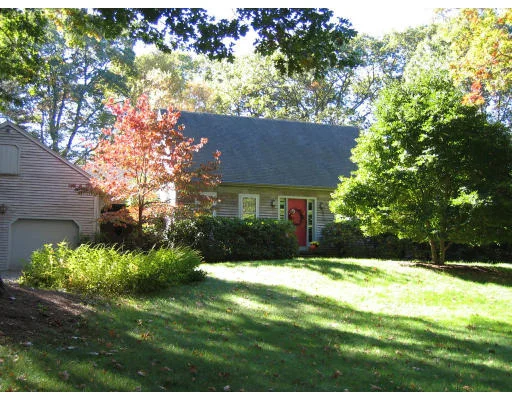 Unit for sale at 10 Clover Terrace, Natick, MA 01760
