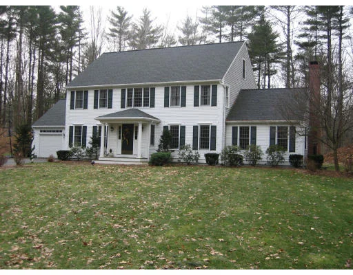 Unit for sale at 20 Teaberry Lane, Norwell, MA 02061
