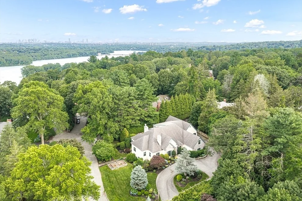 Unit for sale at 26 Swan Road, Winchester, MA 01890