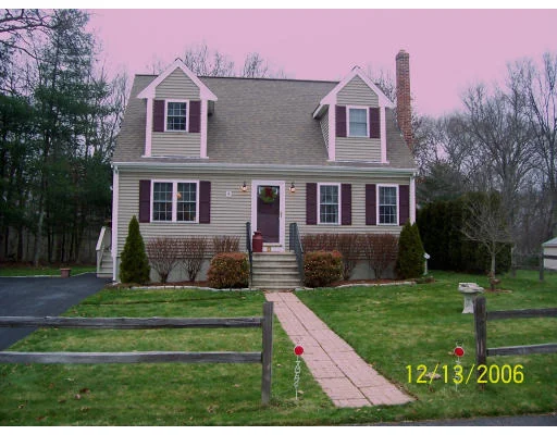 Unit for sale at 6 Mcintosh Drive, Taunton, MA 02780