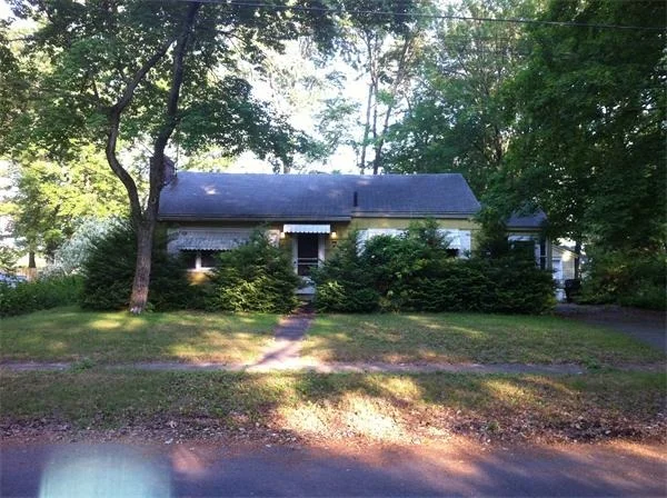 Unit for sale at 7 Ruth Ave, Agawam, MA 01001