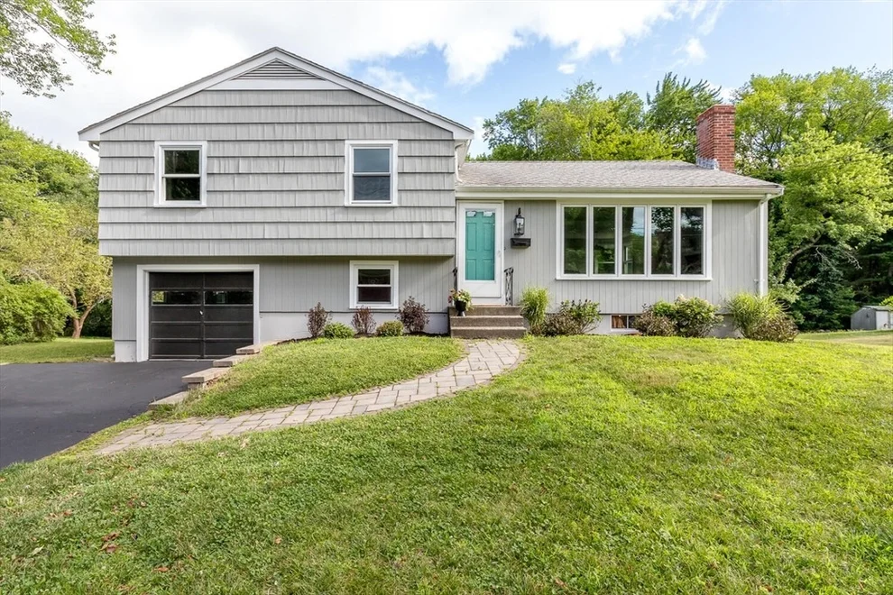Unit for sale at 8 Irving Drive, Walpole, MA 02081