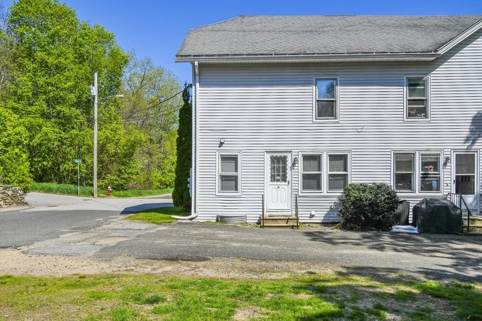 Unit for sale at 11 Broad Street, Hardwick, MA 01005