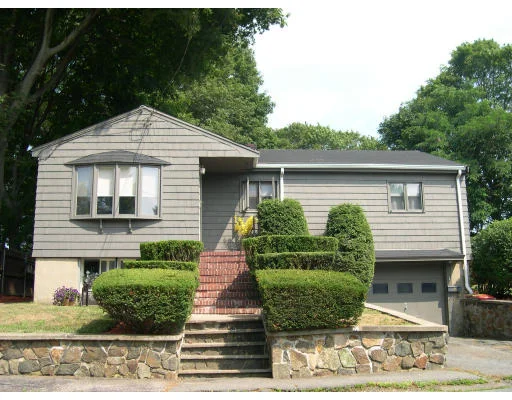 Unit for sale at 1 Middle St, Beverly, MA 01915